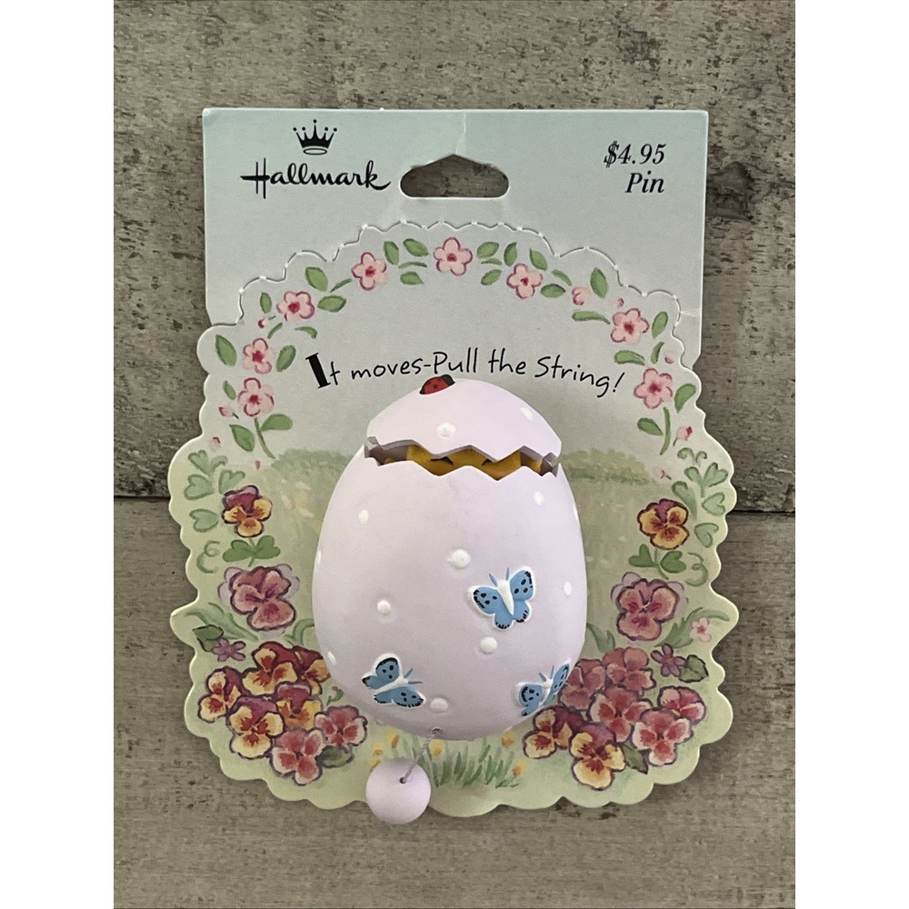 Hallmark 1980's "It Moves, Pull The String" Chick In Egg Easter Vintage Pin‎